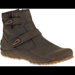 Merrell Haven Duo waterproof booties. Brown sz 9.5